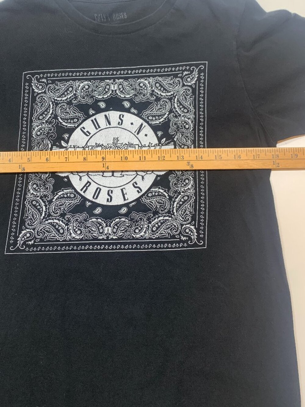 Guns N Roses Band Tee Black Graphic T-Shirt Rock Vintage Style Medium - Picture 5 of 8